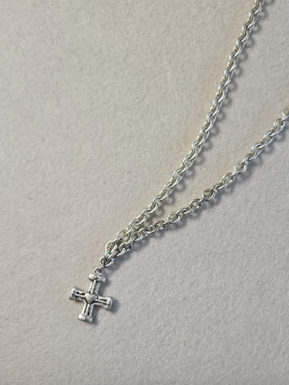 Lucky Brand Silvertone Cross Pendant Necklace 15